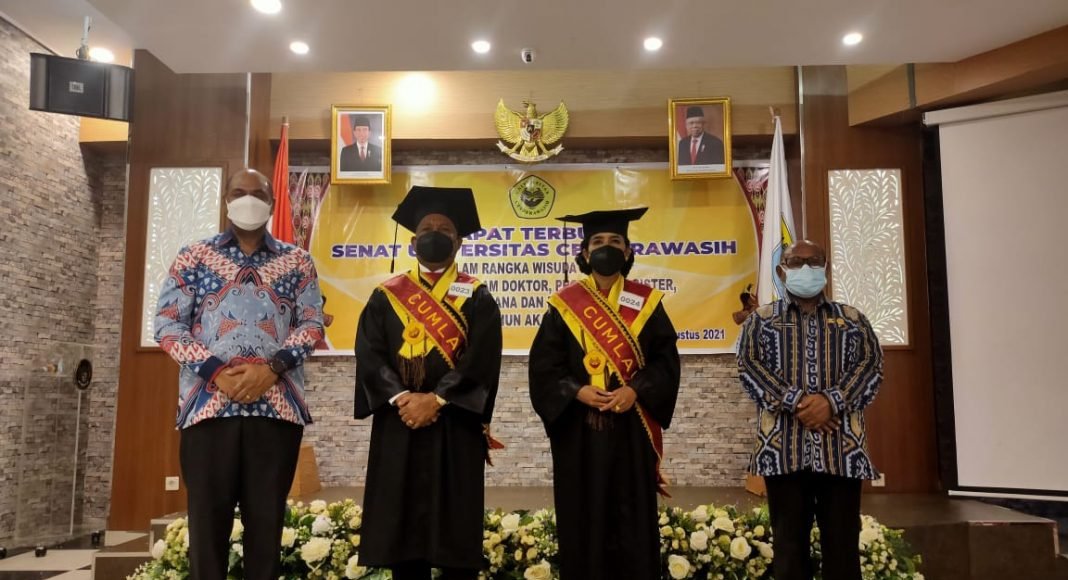 wisuda