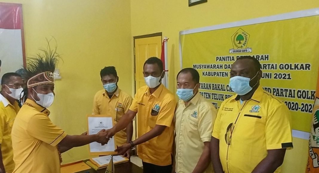 Ketua Golkar Teluk Bintuni Ketua Golkar Teluk Bintuni