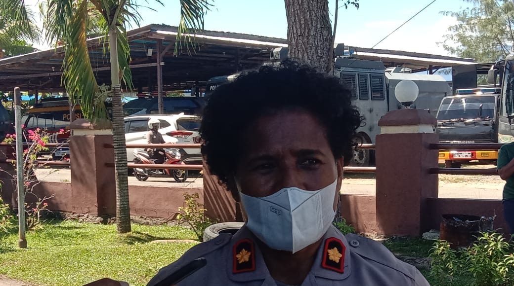 Wakapolres Manokwari, Kompol A. Sineri.