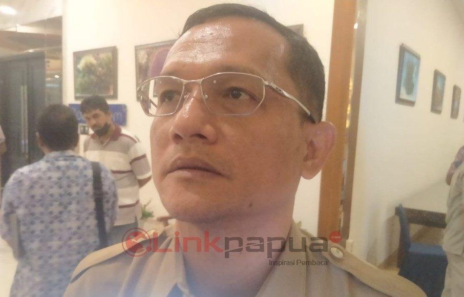 Wakil Ketua I DPR Papua Barat, Ranley Lolando Mansawan