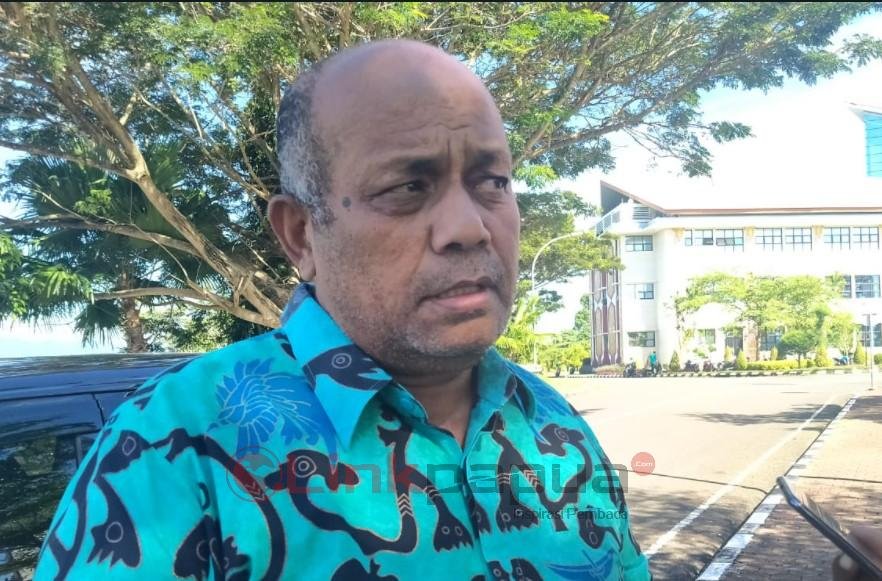 enos bpkad papua barat