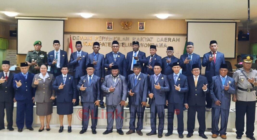 B17ED24E-F6D1-475A-94DD-6FFEADD045CE