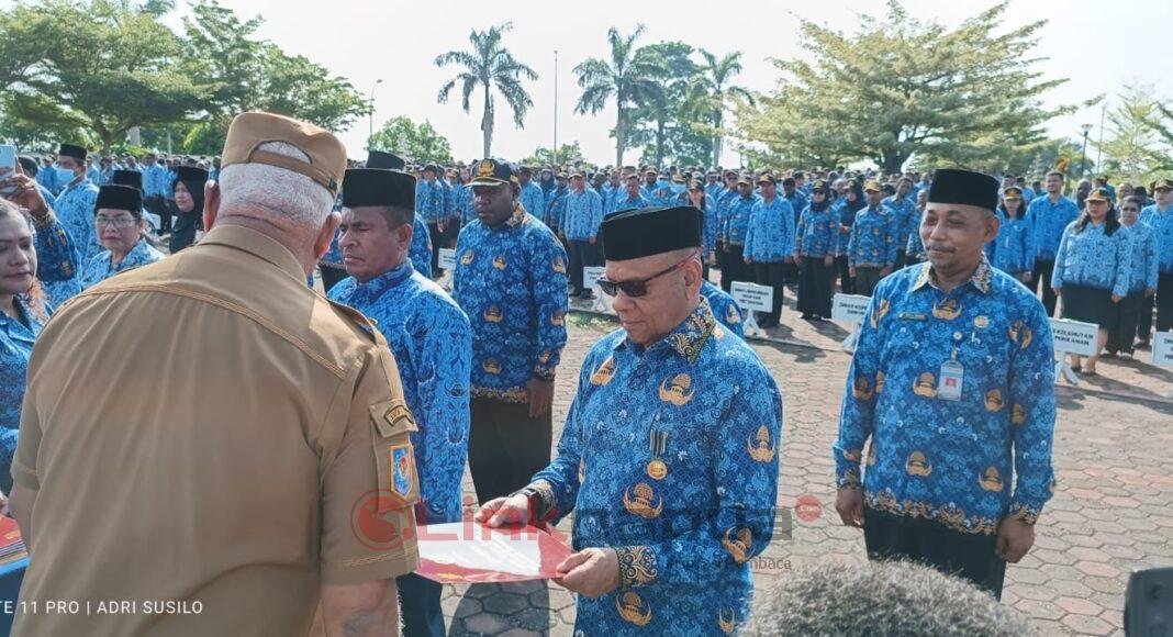 046DA8ED-EE04-41DF-9137-EFE0D1794164