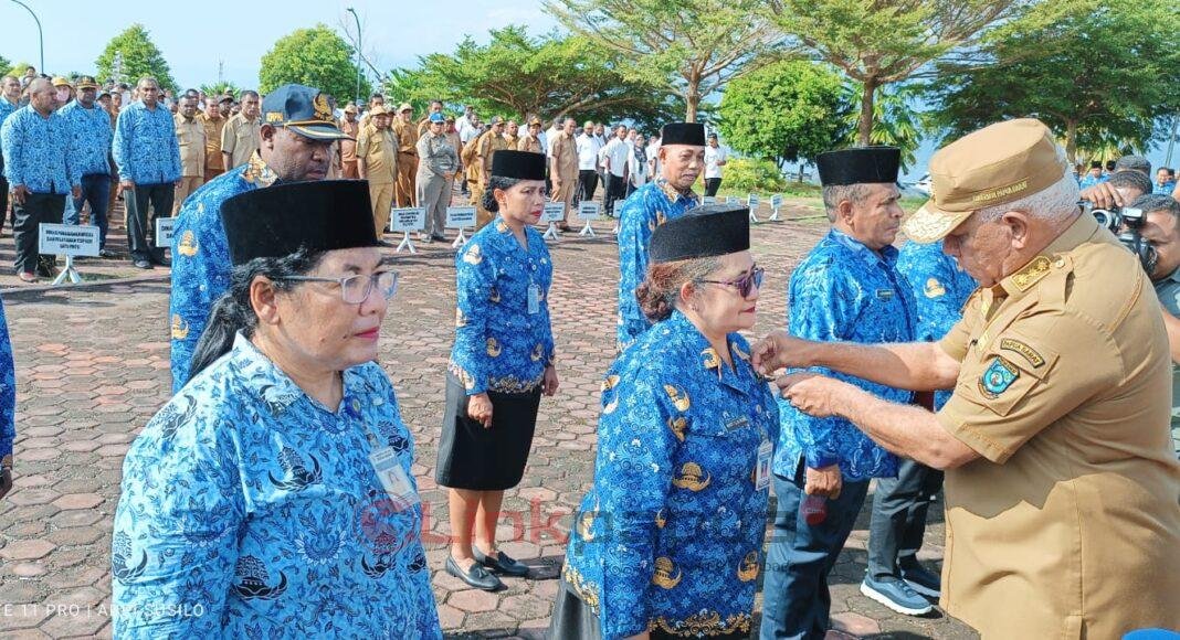 195E83C6-D613-492A-8A87-45406A146559