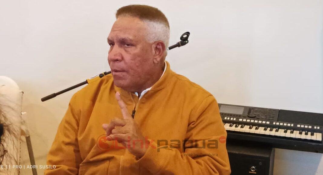 40DA298B-9C09-42CD-8B88-98C698A0E655