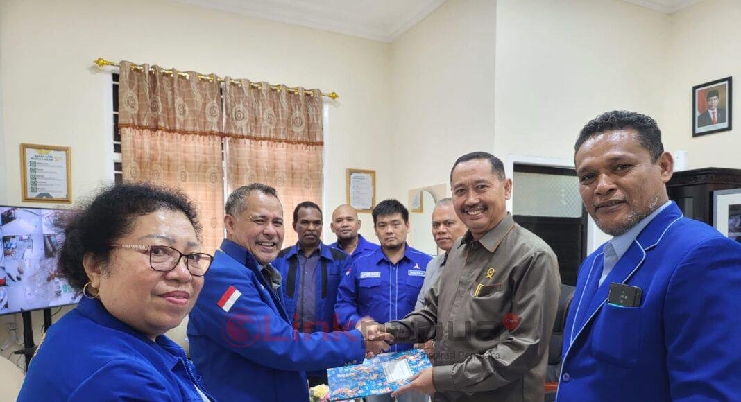 7CF0EDD0-54E4-48E7-812C-1D08E256356F