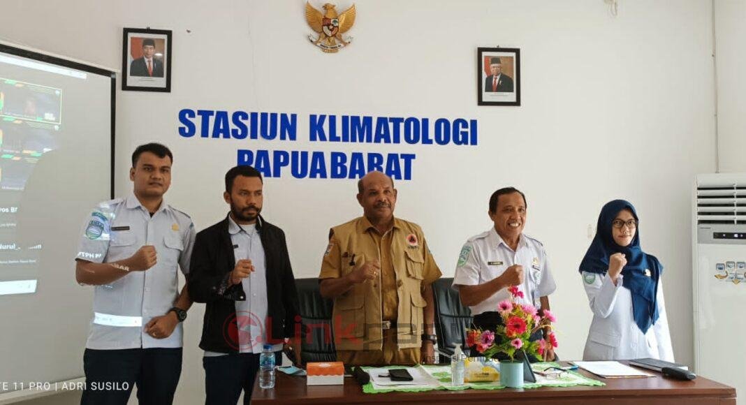 87D2D011-568A-4F12-9171-48DC5B4B50D5