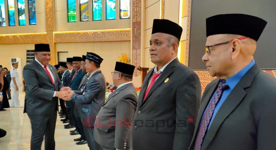 EF2F3E52-9AB0-4391-B89A-9AFD343AE52E