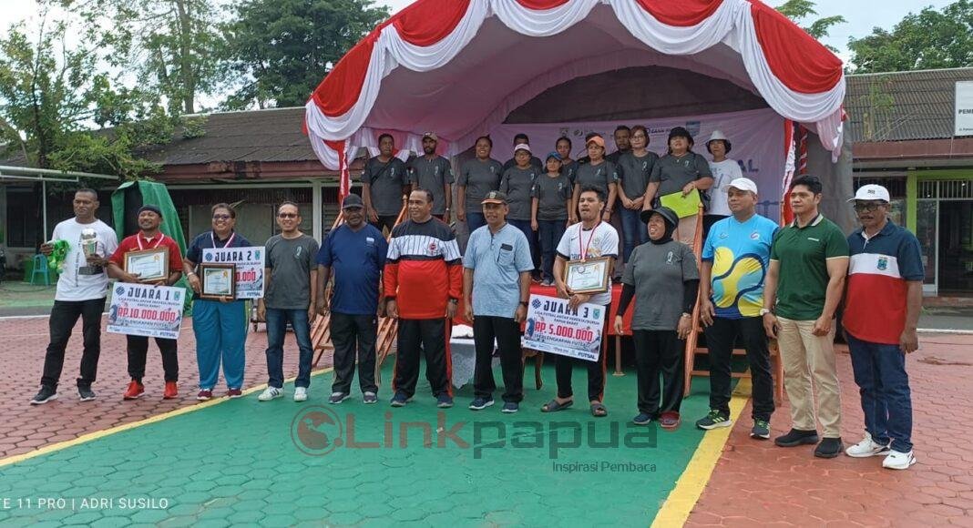 9760BCB5-7022-4171-A503-F7217FA40889