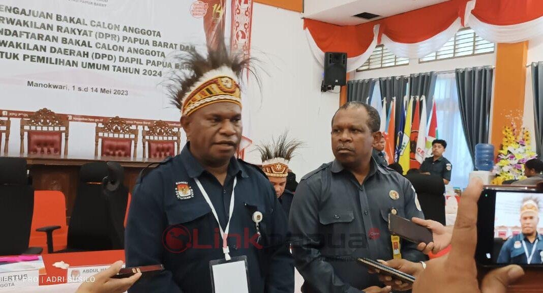 AA89E014-9E33-433E-ACE6-DBA9C9E0AE3C