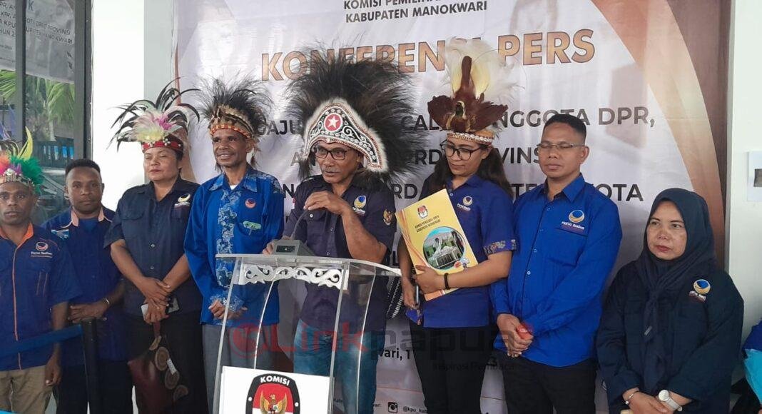 D1B3E198-43DD-4731-BDC9-B8BF0F9366AB