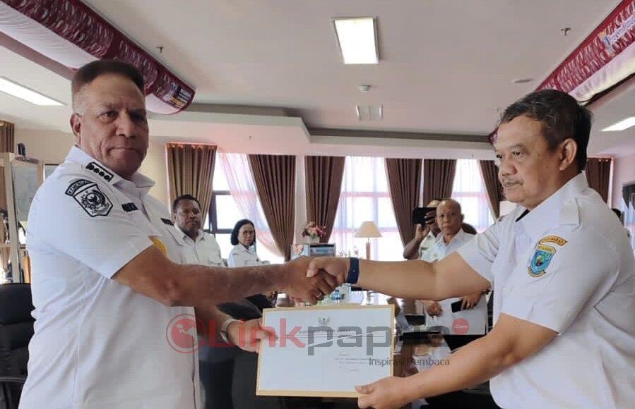 596ABDD2-6F53-409A-86FD-F16E0BE0EBE7