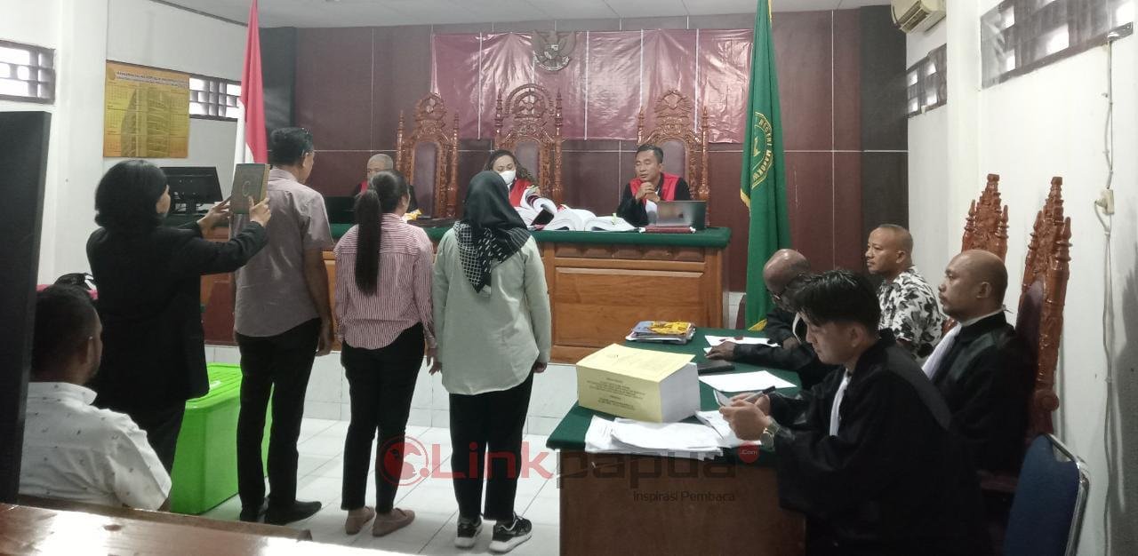 11994BA8-23A6-4E1A-90EE-7AB384B07AF0