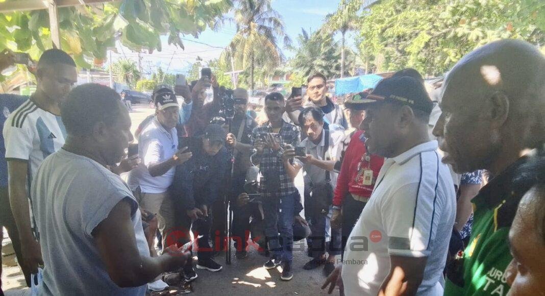 A92CF621-4B2C-4655-99F5-72E682F8FDE7