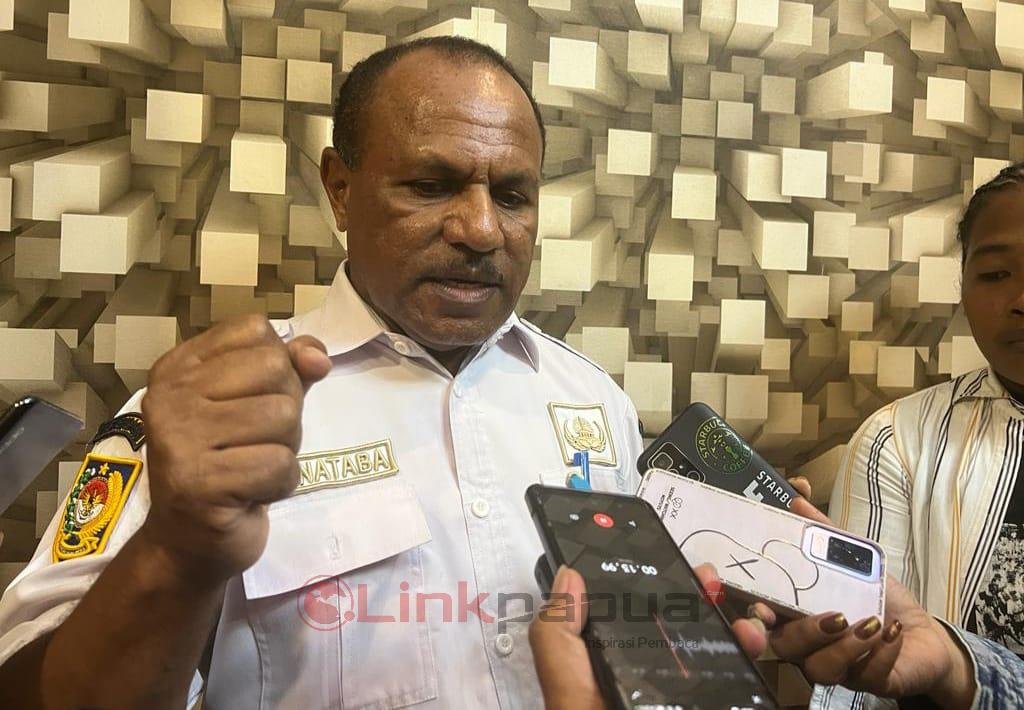 871E907C-0302-49BE-B73F-122A9951E562