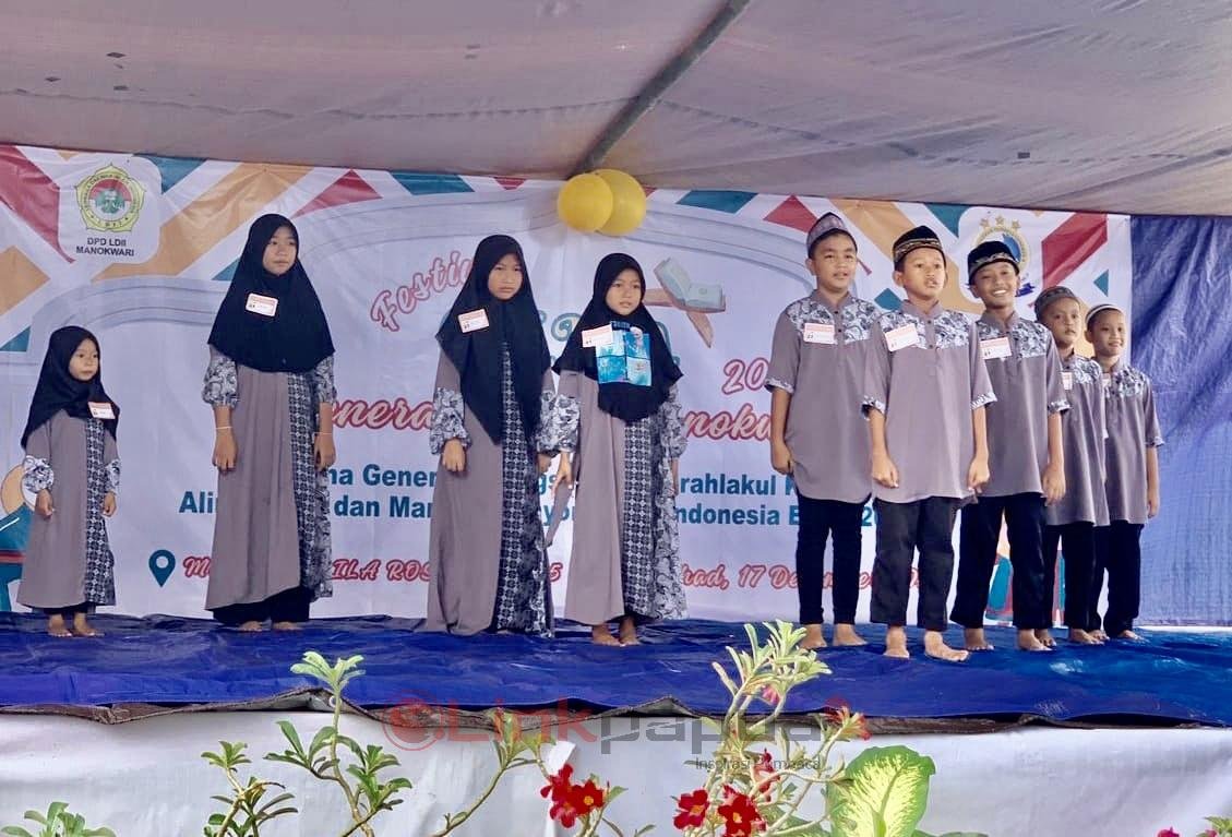 C4EAF215-AF8E-440F-8D32-0067AA00F3EB