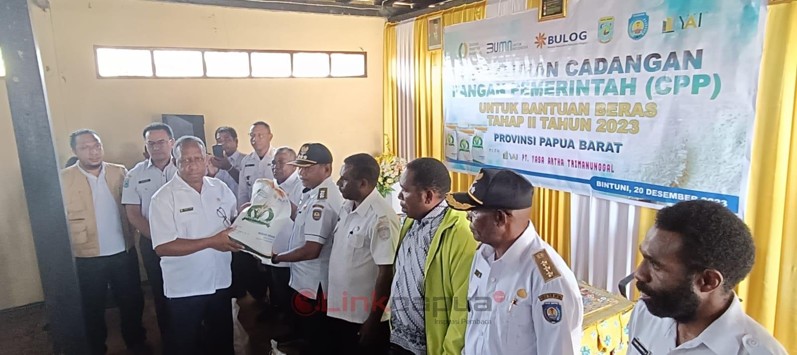 E2AB185B-E840-43FB-9DE5-2EFFAD3A9998