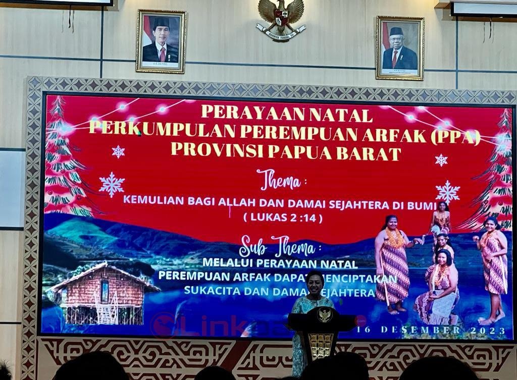 ED6D79C7-17A7-4EC1-BEDC-8CA1D58E05E3