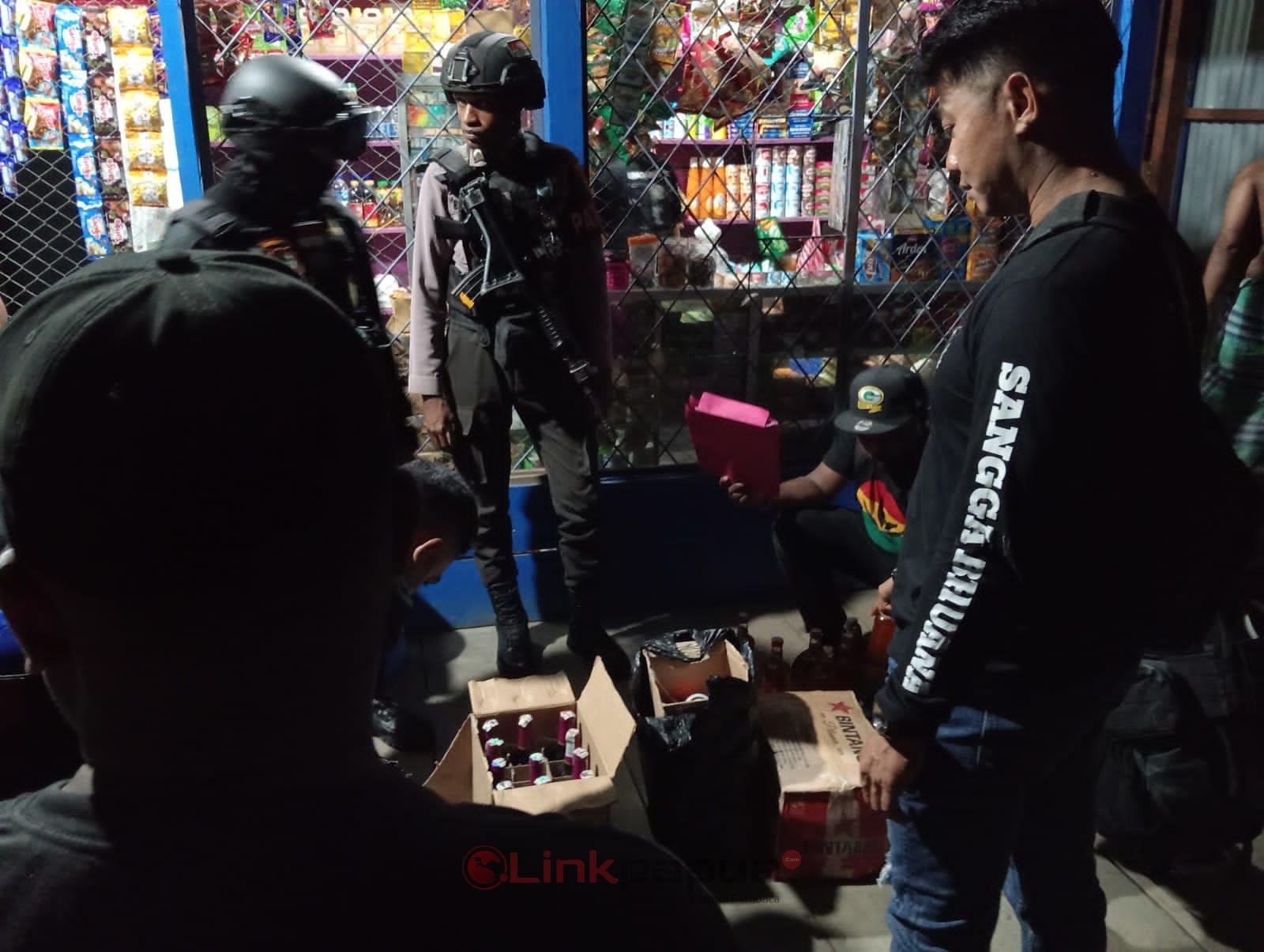 E6CF3FB1-9C98-4B8F-AB77-E43A8B89BC51