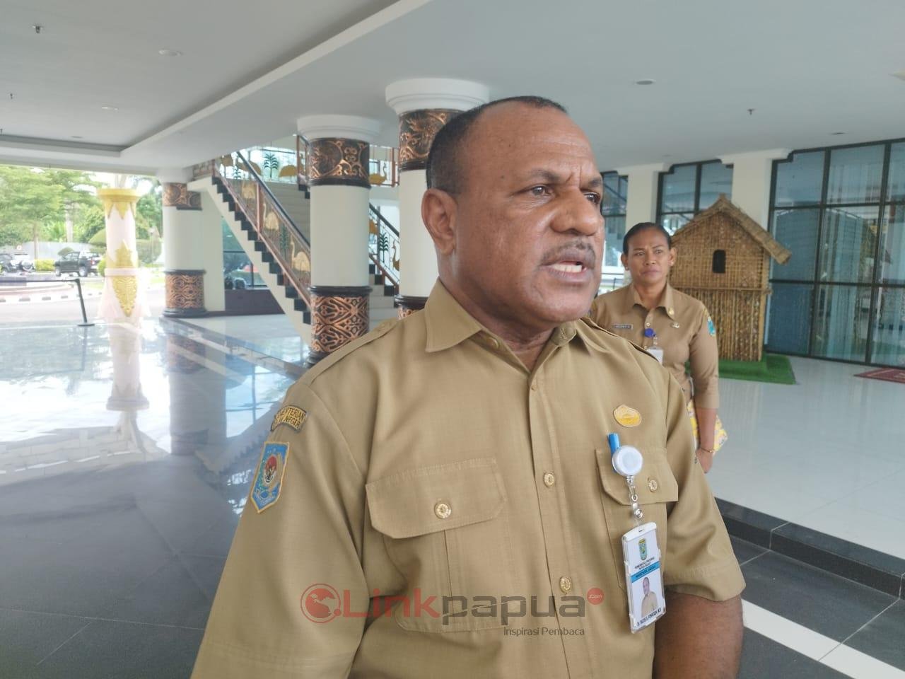 6A1735A1-C253-427D-A343-EB1ED8BEE16A