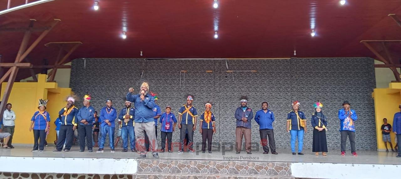 88CDF037-BF96-44B1-86F4-30907FBE0259