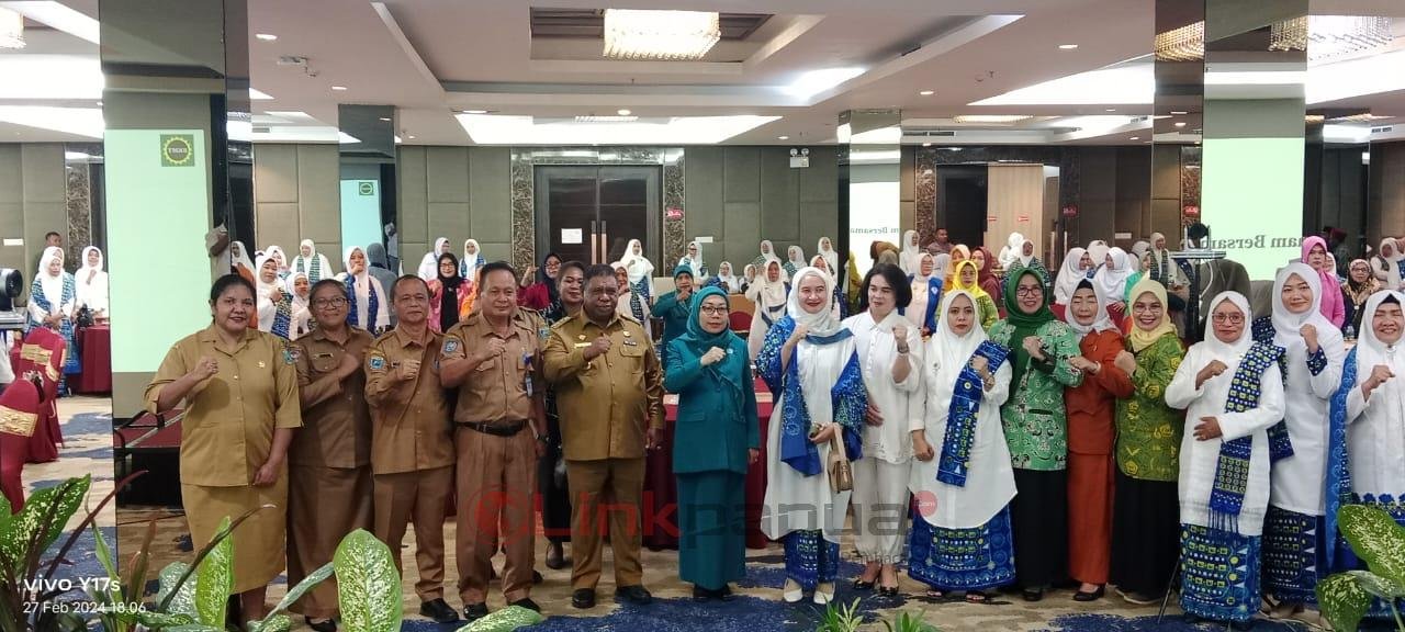 F886B5C1-FB67-4053-838D-721459A4646D