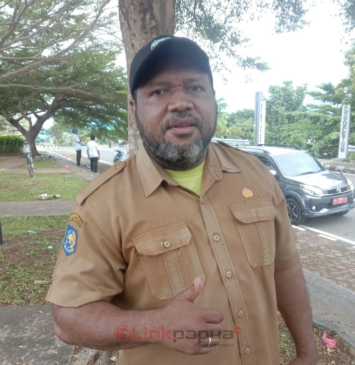 A4C453F6-86E8-4001-9866-86EEE4AB493A