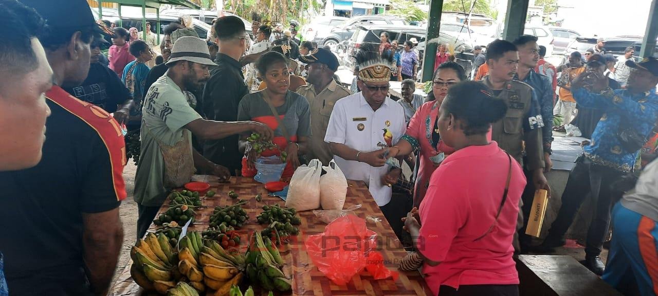 8F04366D-81B8-4C7B-82F6-451608F1FF86