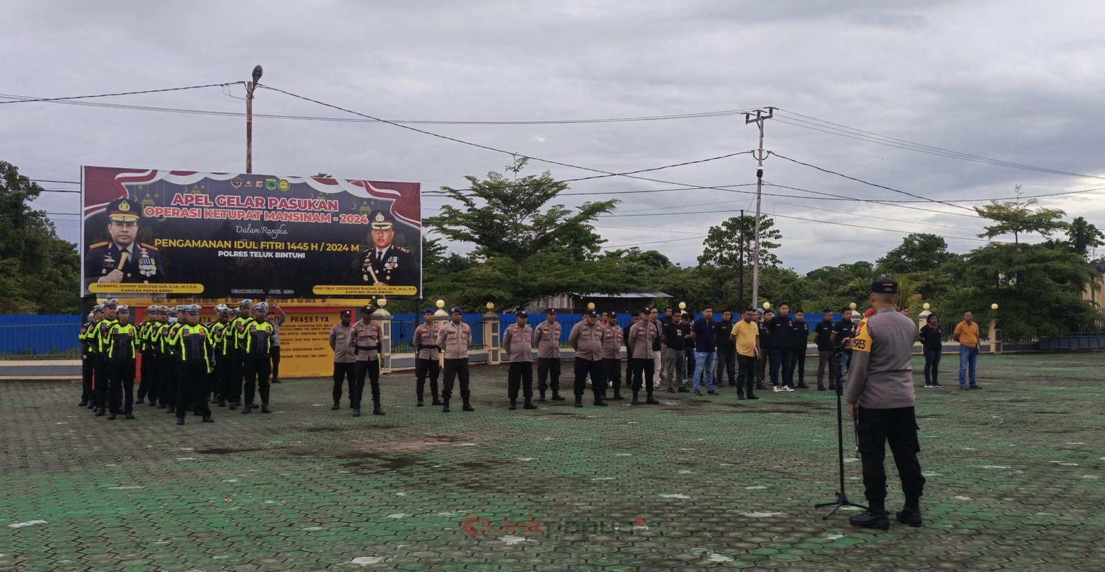 C75723D2-3FB8-4DBF-95FF-1C6FCAF8EA0A