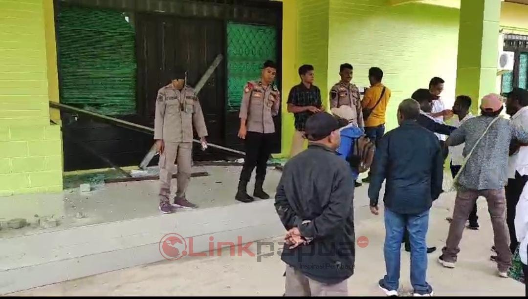 07CB03DB-B888-41BD-B6BA-DCA50A401B5F