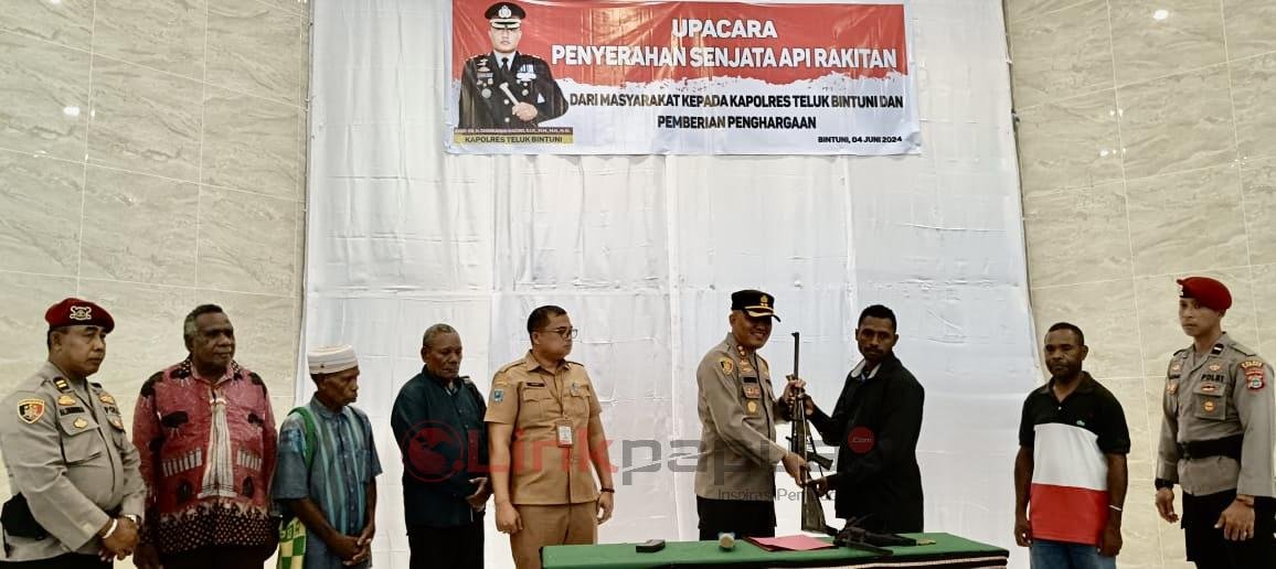 9D33DA26-5966-438B-9408-37BD3BA1A802