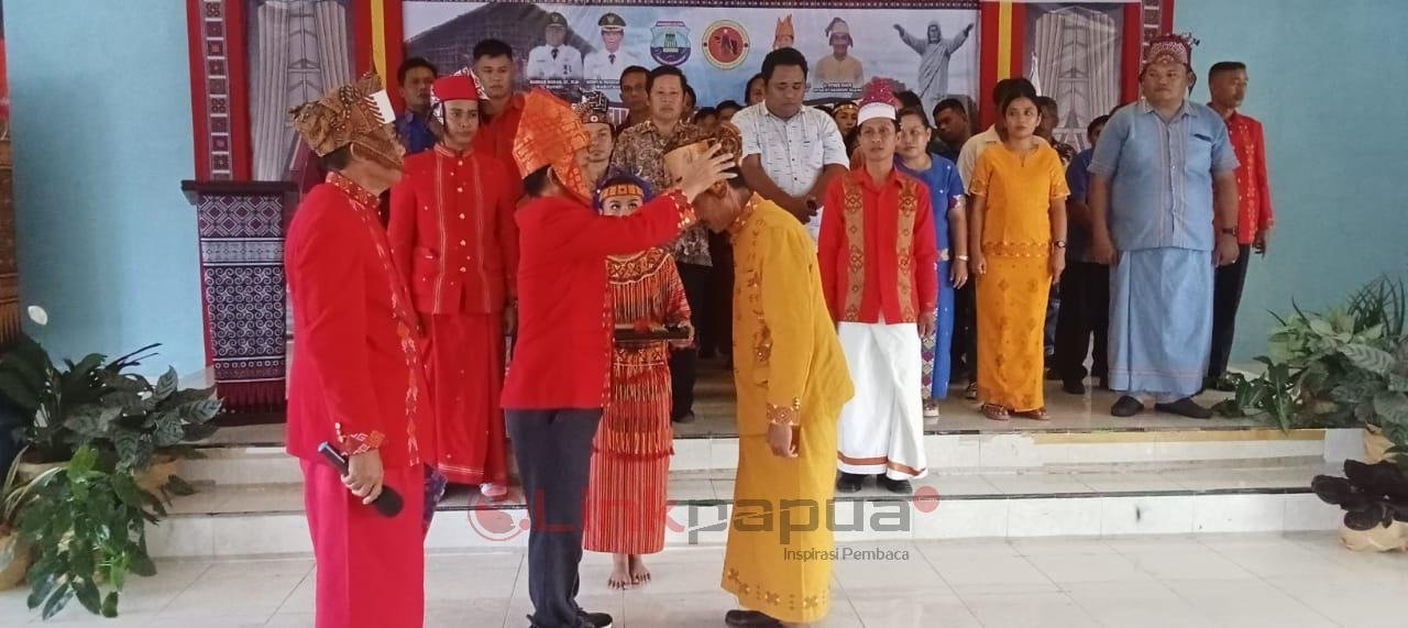 10A0C878-7648-4C1F-B9B3-A91DBDF9C430