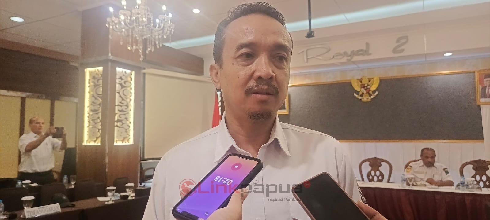 3E052156-47FF-4A63-8355-C76E1F7D26FA