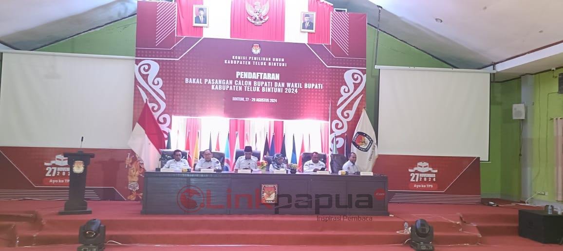 C6FCF826-4149-4118-84EB-676B5E1A9B9A