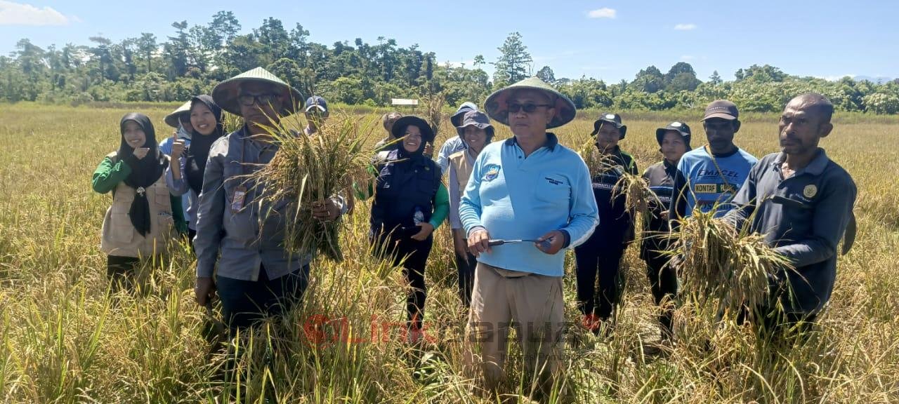 24BB0BA2-5BB4-46F6-95CF-5474457BCFA7