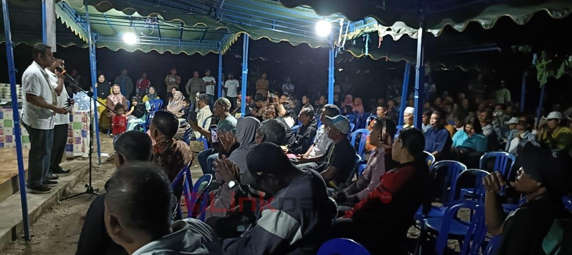 529AFF97-4AAB-44EB-9253-ED80ADDA5406