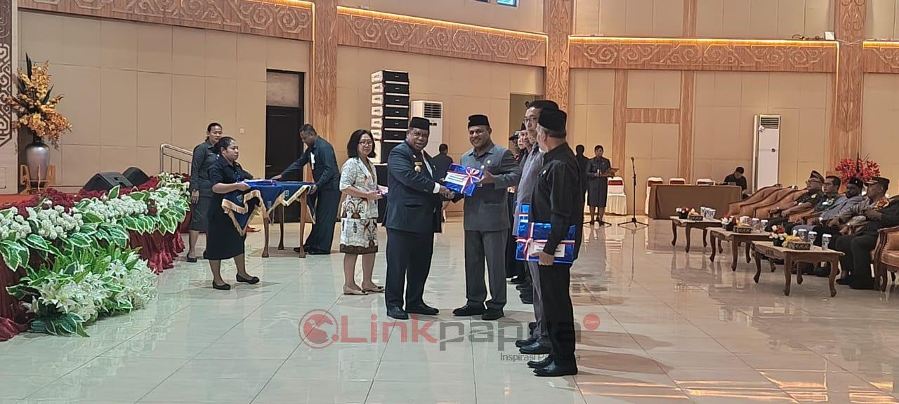 fd831382-88b7-4a50-8098-46b94505e676