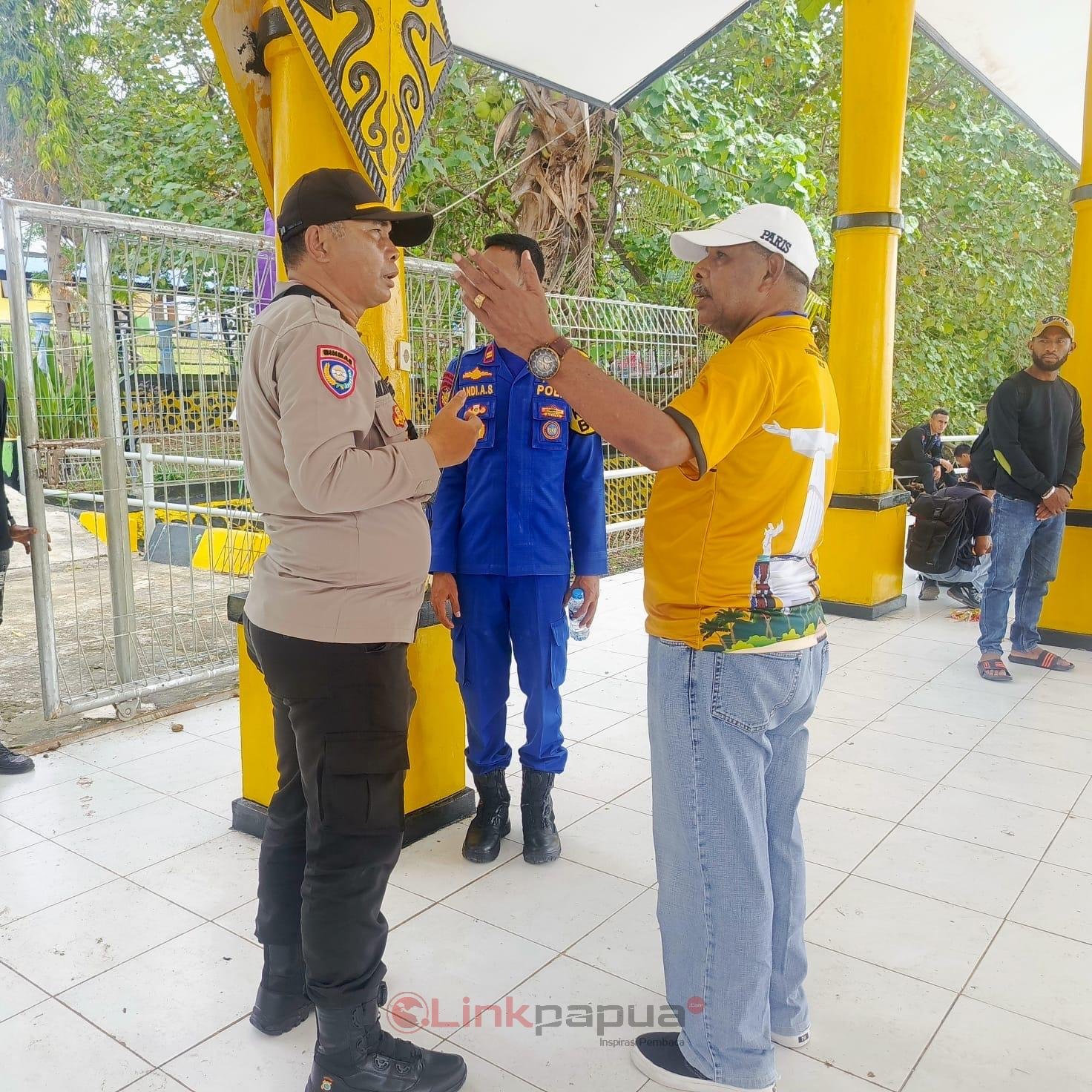 913d9739-873d-43b4-bb70-c6467fddea77