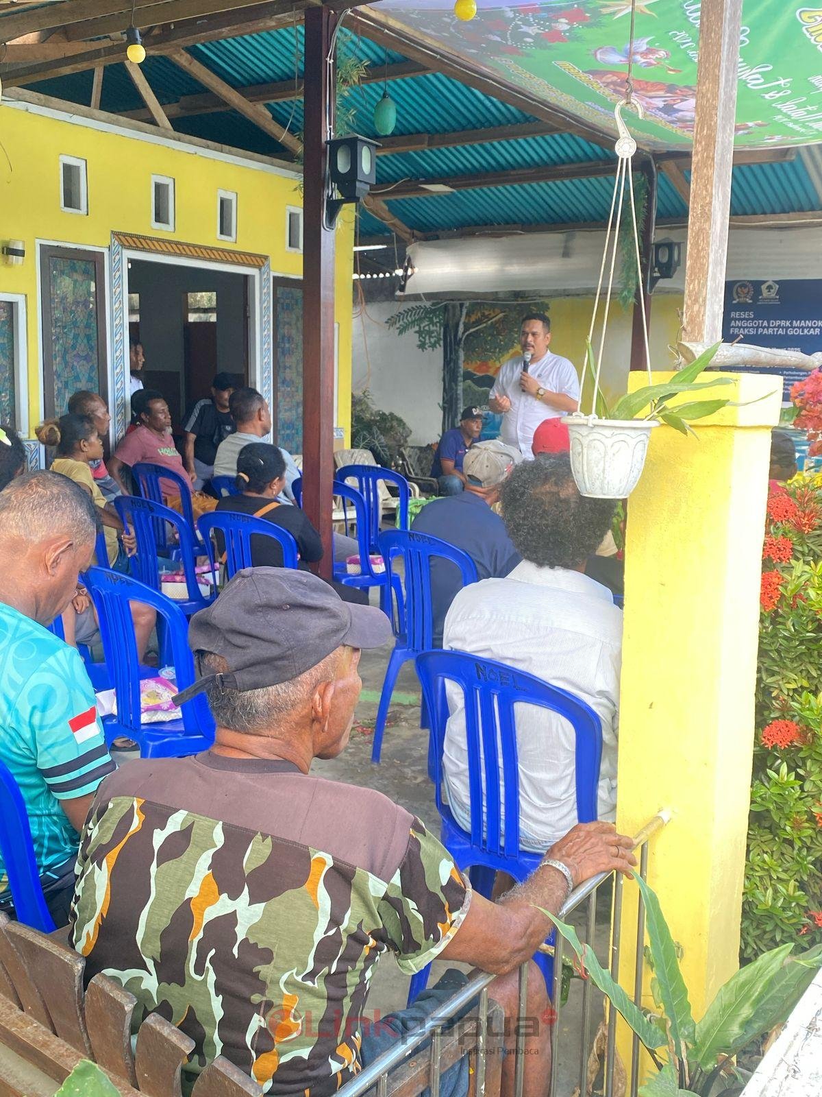 f86aa0dc-6fde-42b2-8941-046196a870f1