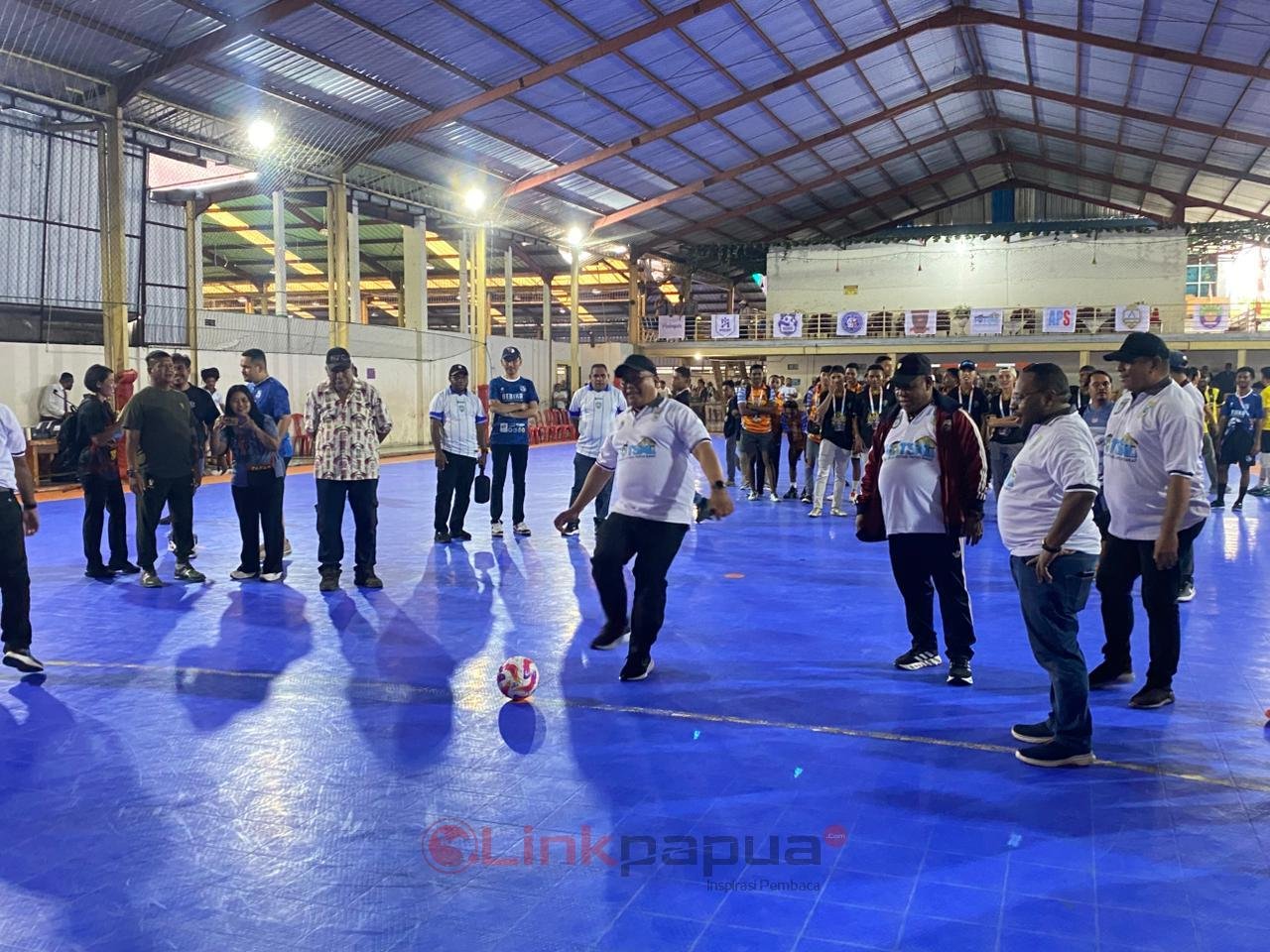 6304f3be-5a03-40a4-bdbd-cee6906e8584