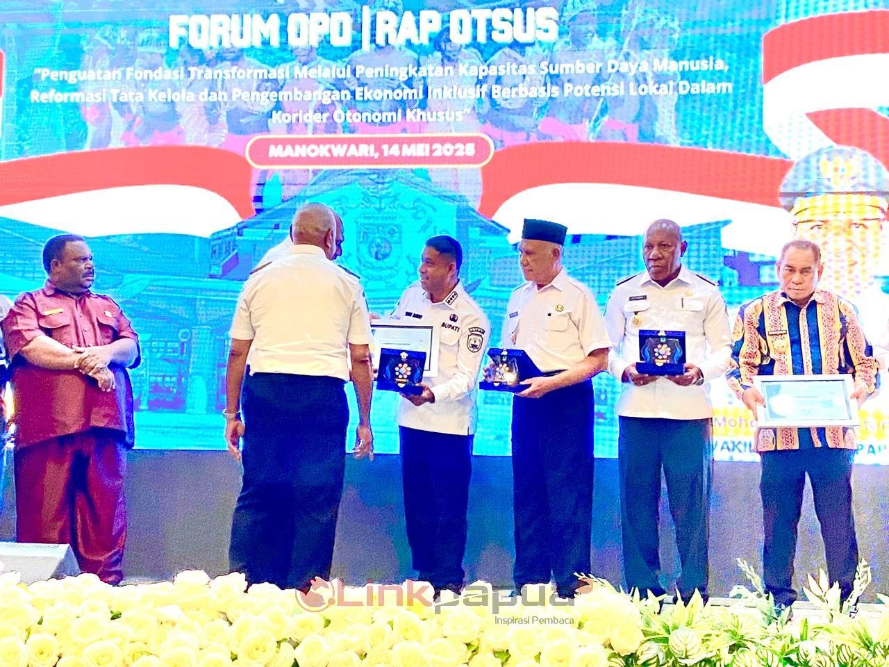 d66444e3-9892-4ea3-8275-c307826f6aac