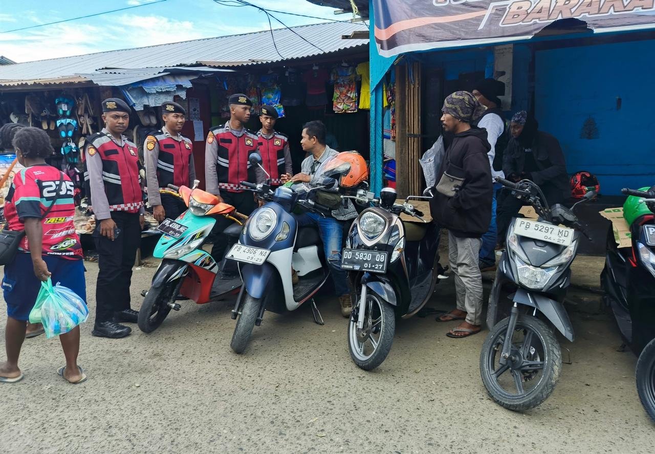 96f3fb70-3a7c-41bf-b5d3-7e659b213a2b