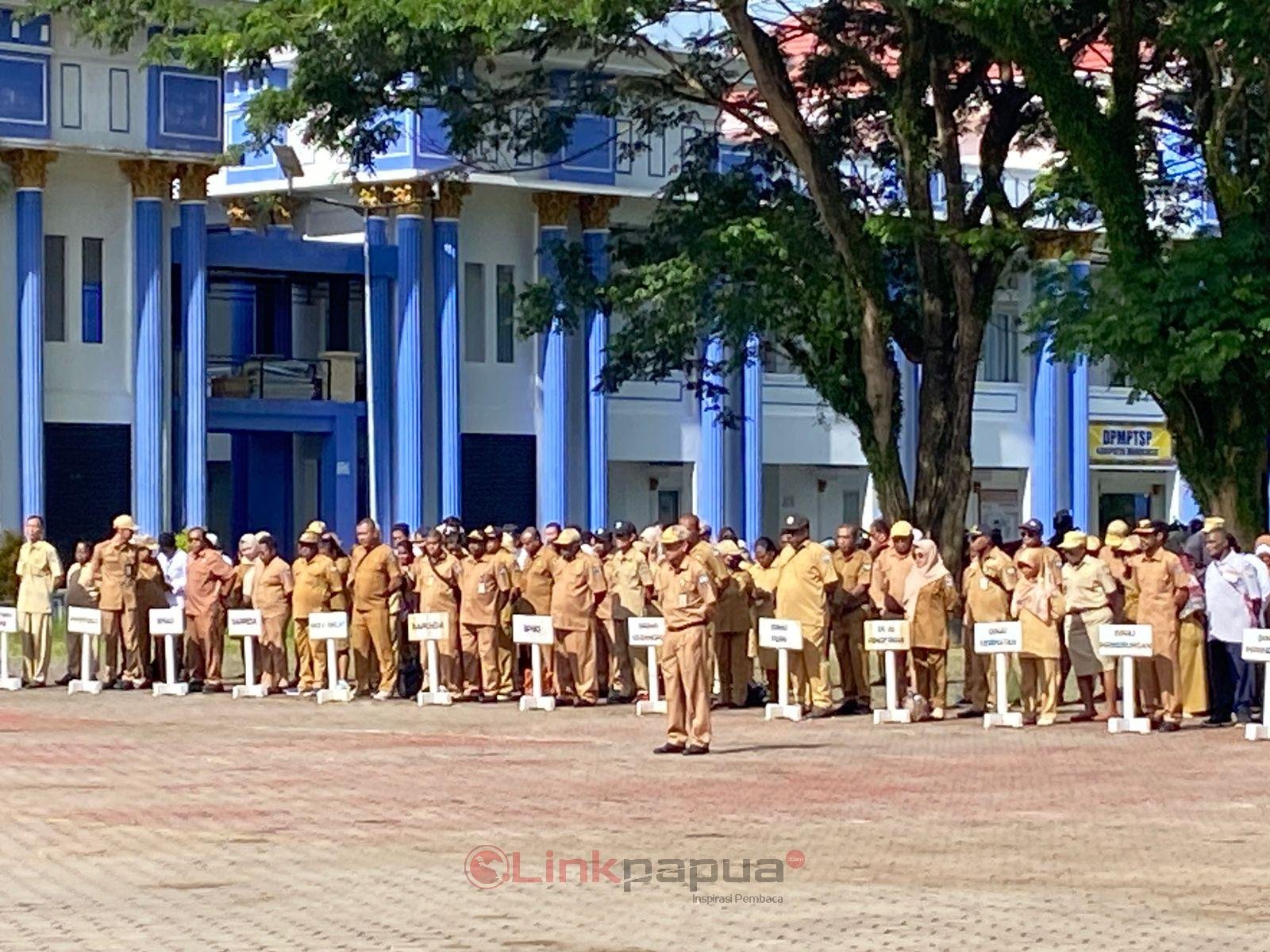 b45faa63-5de4-4a63-b8c8-f2112454072f