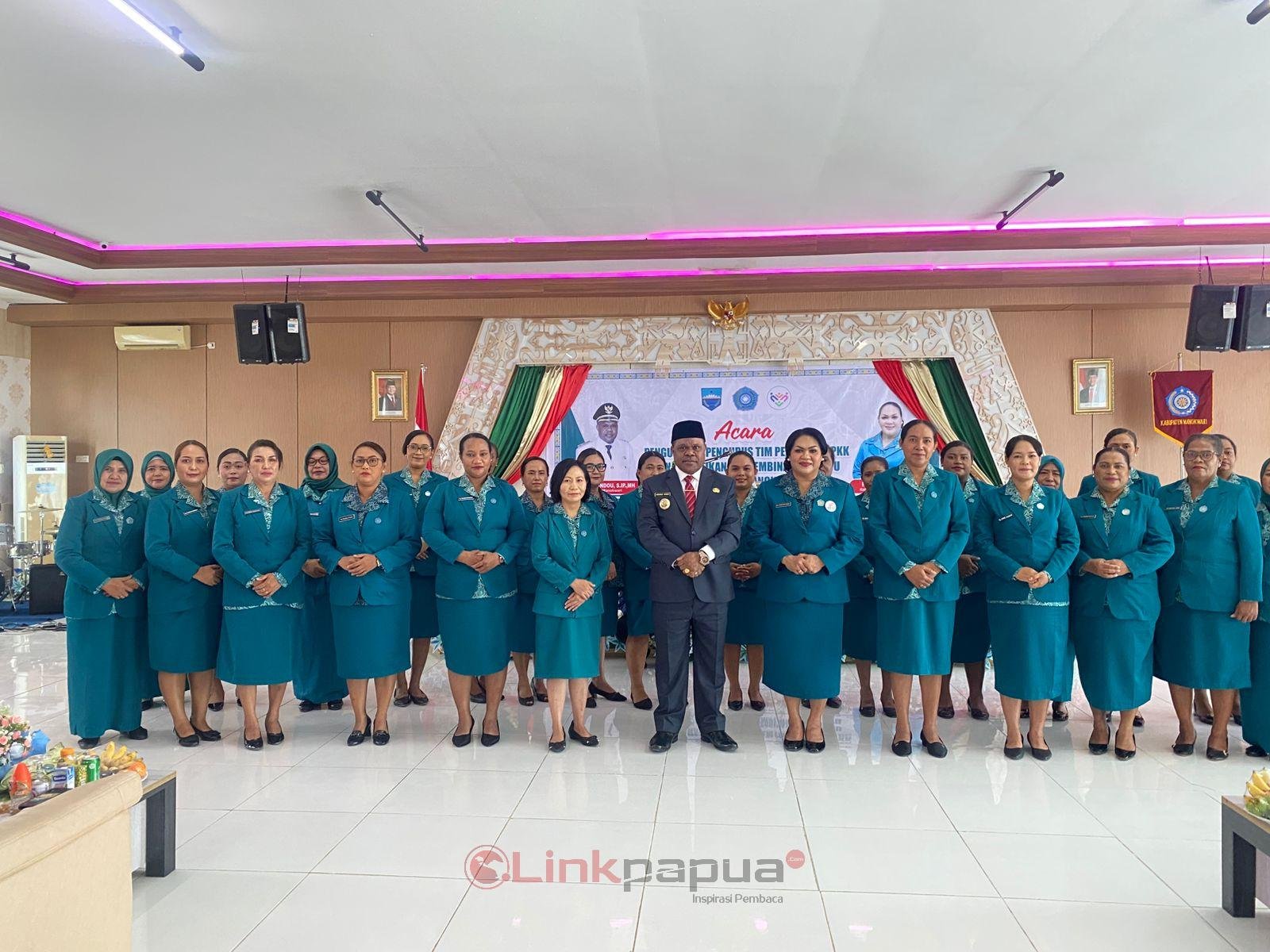 b86f53e0-5fad-4247-943f-71899991b2c4