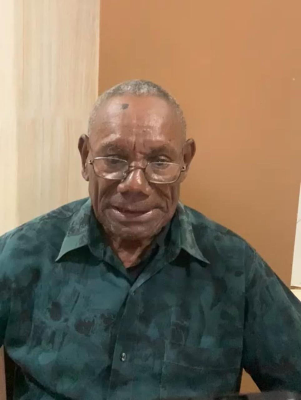 11210918-E547-44BA-964D-BD9A55889D13