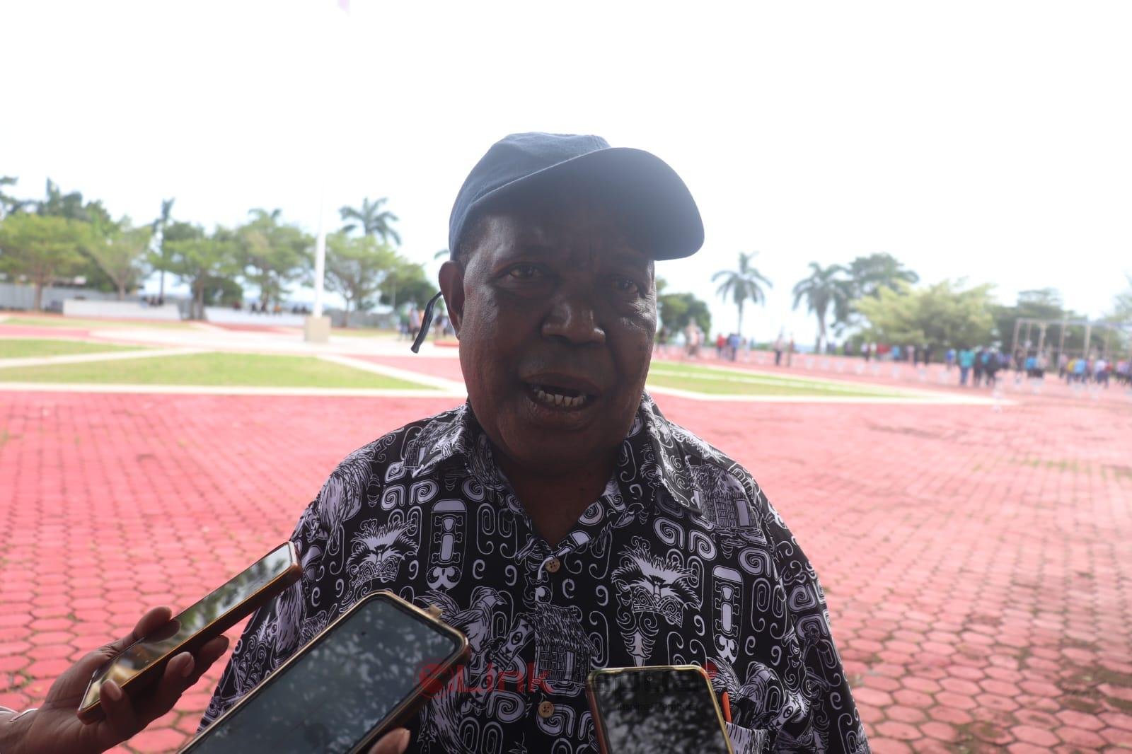 kepala bkd papua barat herman sayori