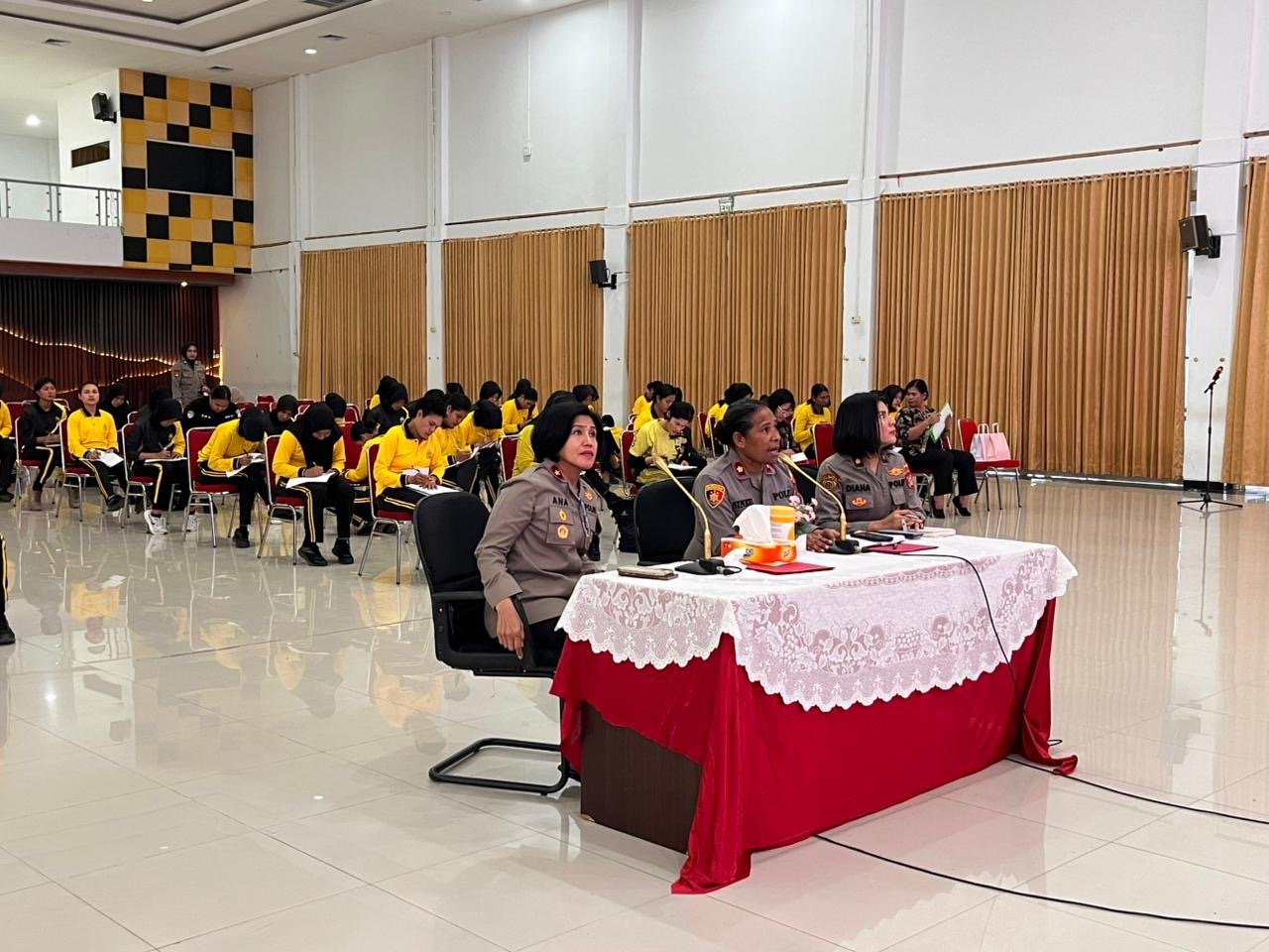 94481455-78ed-481f-9f0f-7e61321319ee