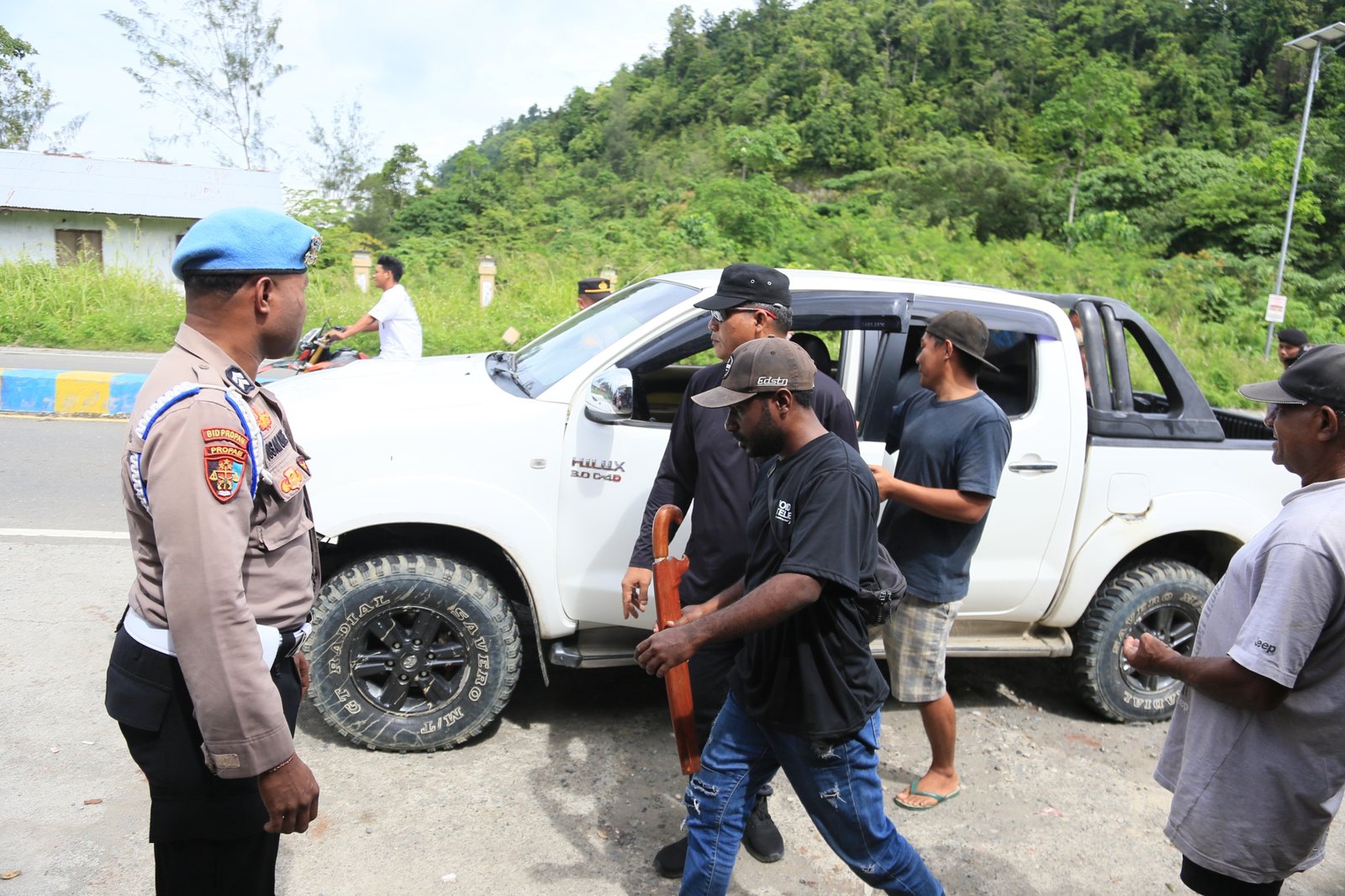 b1478254-aaf3-49e3-b375-320f036ceb81