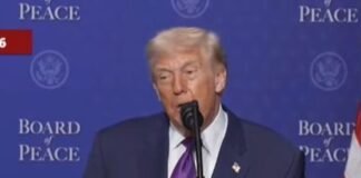 Momen Trump Ngaku Tak Mau Lawan Prabowo: Dia Pimpin 240 Juta Penduduk!