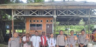 Ditpamobvit Polda Papua Barat Tinjau Lokasi bangunan Pos Pam Pariwisata di Pantai Pasir Putih